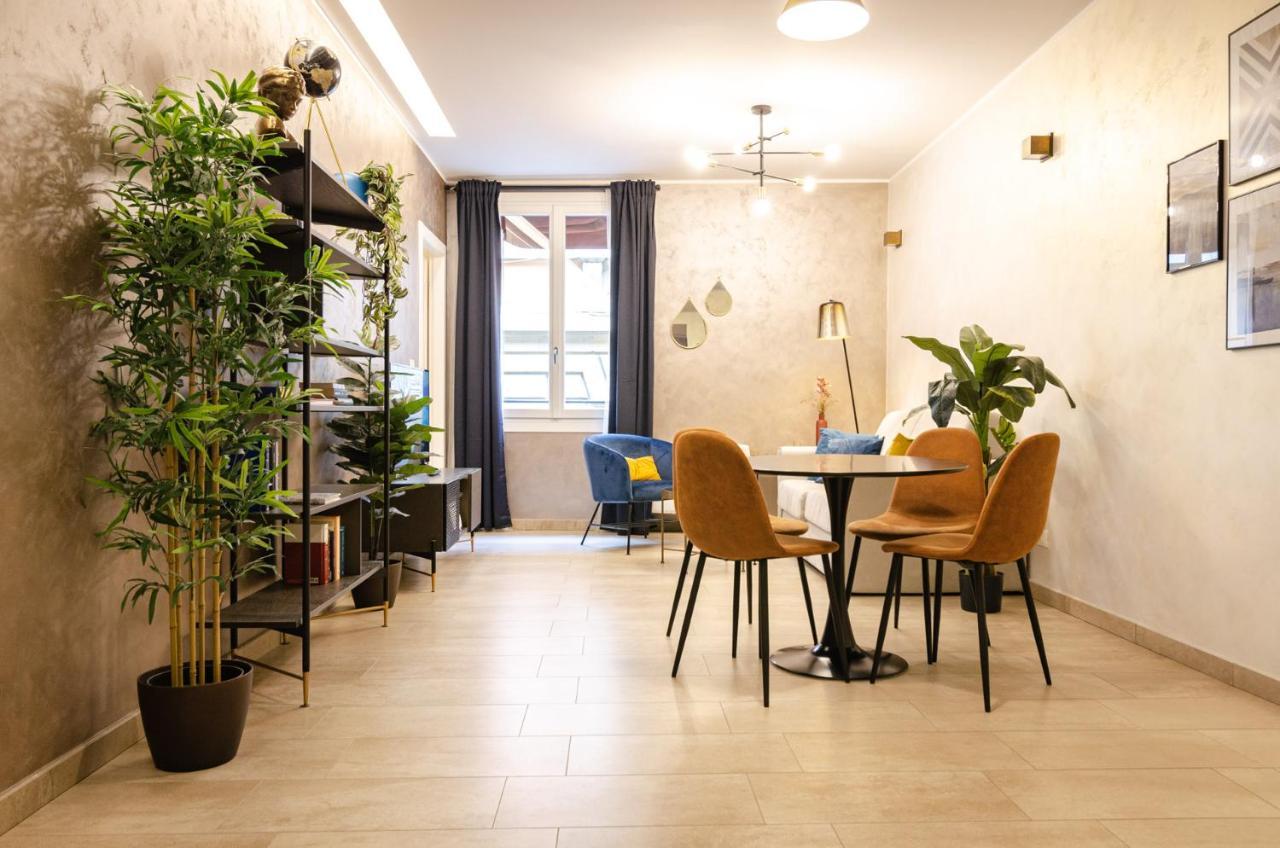 Goito Luxury Apartment, In The Historical Center Болонья Экстерьер фото